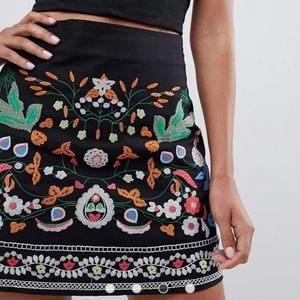 Mini Zara skirt size L